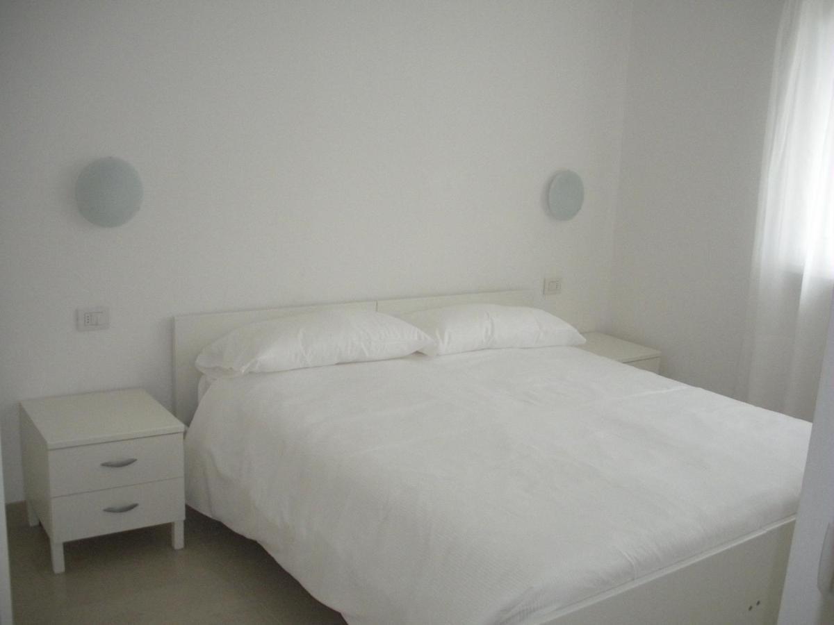 Appartamenti Laly アルコ 部屋 写真